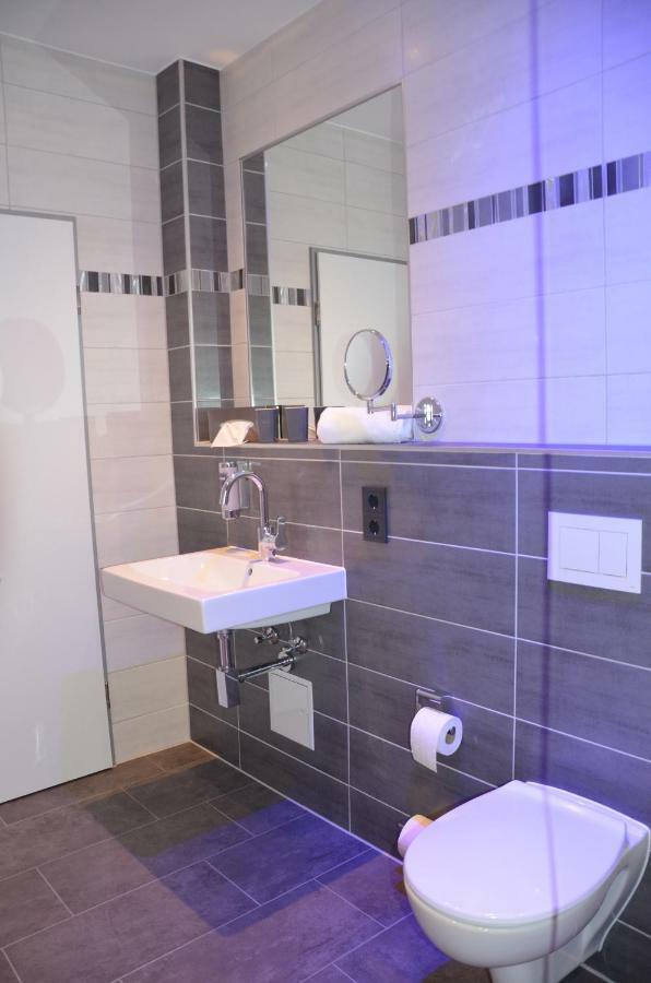 Hotel Garni Nordseejuwel 霍鲁梅尔希尔 外观 照片